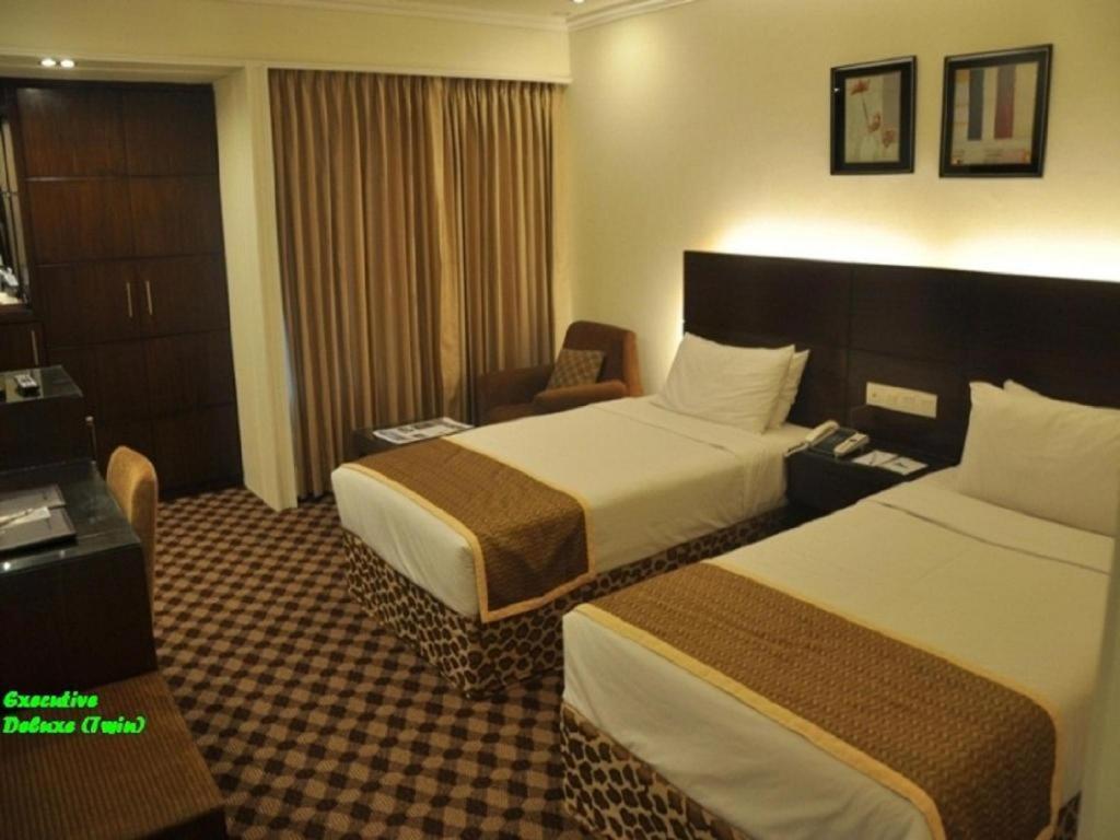 Hotel Agrabad Chittagong Buitenkant foto